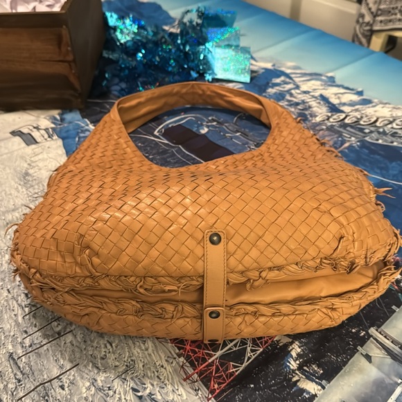 Bottega Veneta Large Travel Bag Intrecciato Leather Hobo Carmel Beige - Picture 7 of 16